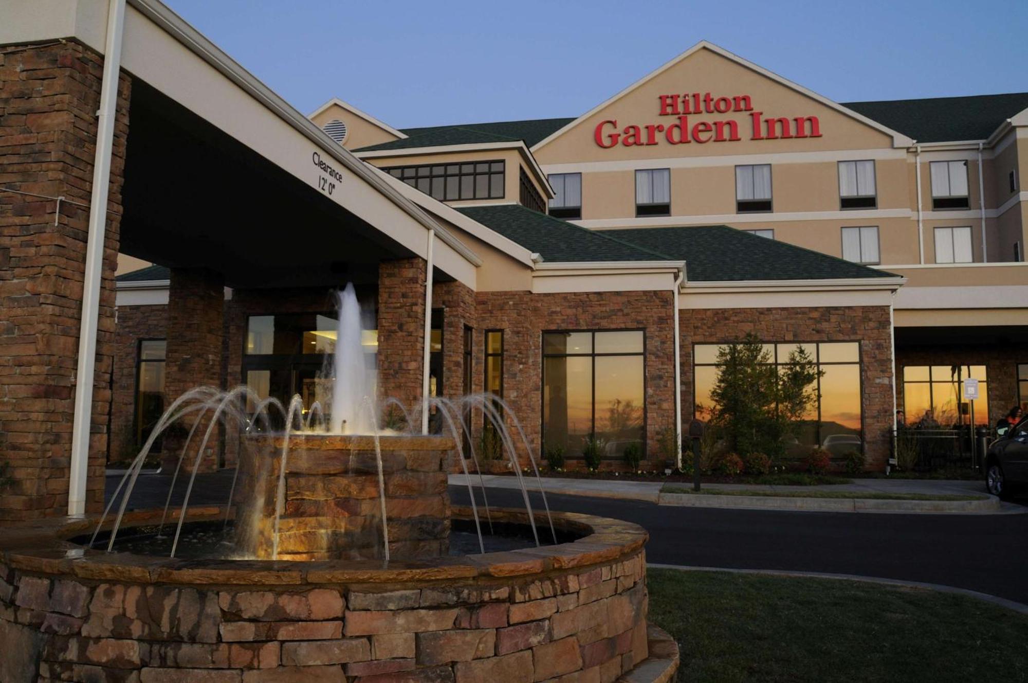 Hilton Garden Inn Cartersville Exterior photo