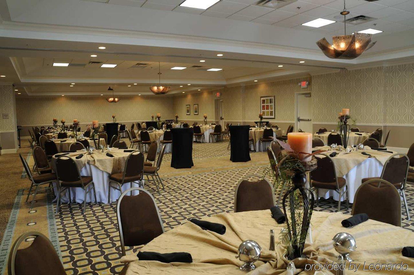Hilton Garden Inn Cartersville Restaurant photo